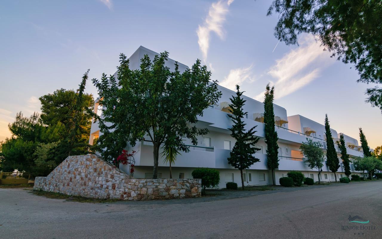 Junior Hotel إريا المظهر الخارجي الصورة